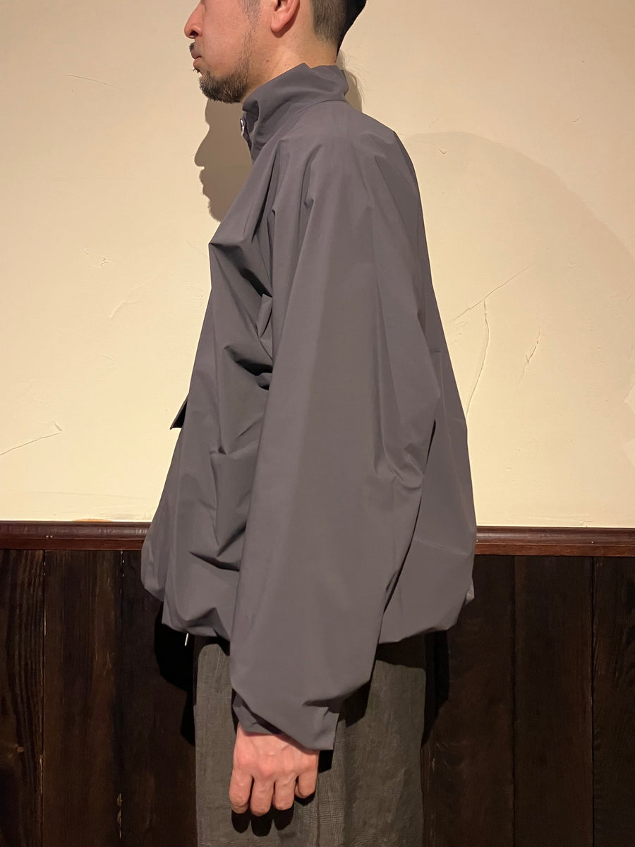 872627 ナイロンストレッチ スタンドカラーブルゾン – HAVERSACK