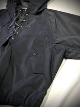 画像をギャラリービューアに読み込む, 872622 シルクコーティング レースアップアノラックパーカー