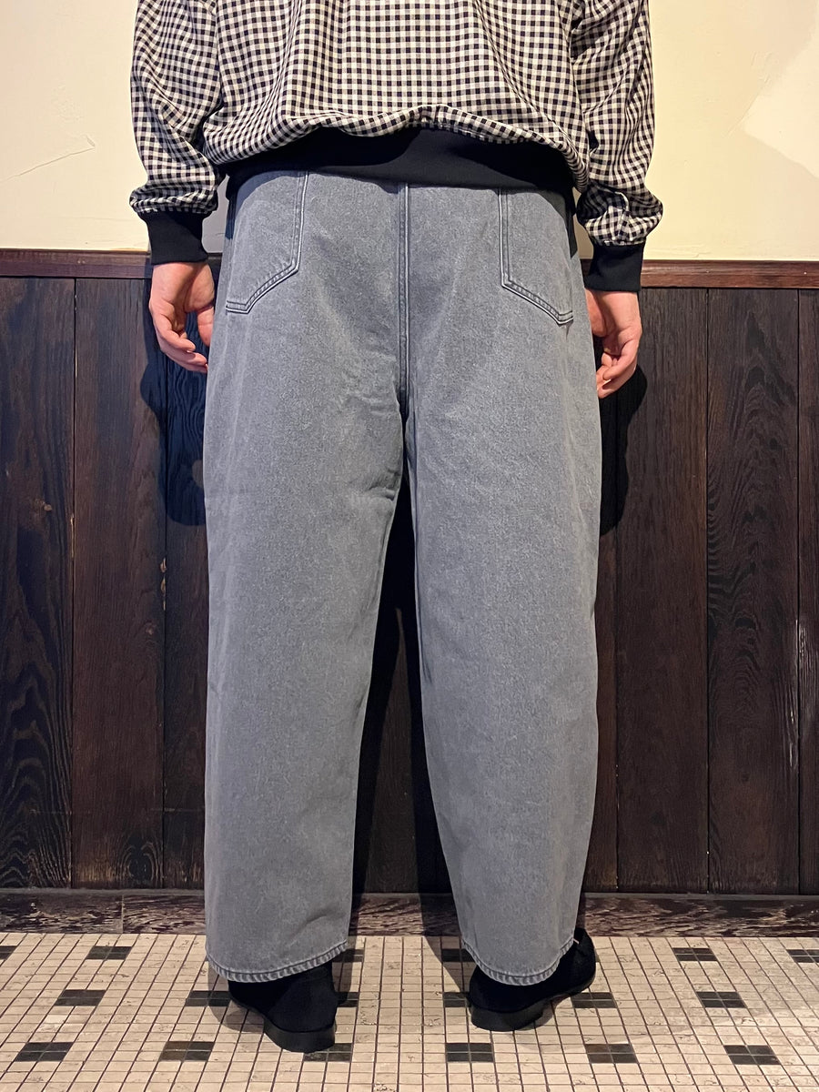 9AAC635E-2AA9-468F-BEFD-