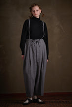Load image into Gallery viewer, 462532 ピンストライプ サロペットワイドパンツ