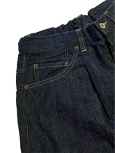 Load image into Gallery viewer, 462504 ワイドテーパード ワンウォッシュデニムパンツ