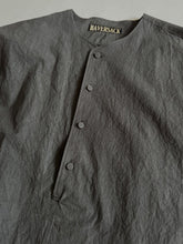 Load image into Gallery viewer, 822623 高密度タイプライター ノーカラーシャツ