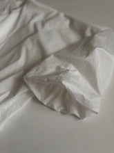 Load image into Gallery viewer, Woman's 622621 高密度タイプライター スタンドカラーボリュームシャツ