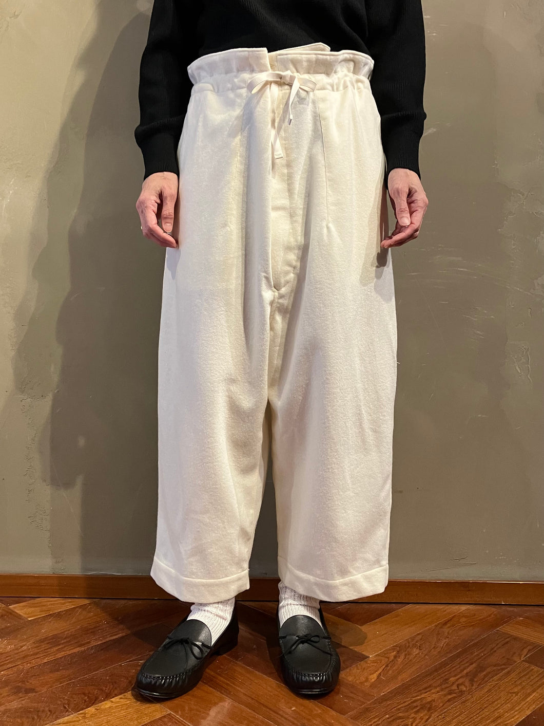 Women 462531　バランサーニット　クロップドワイドパンツ