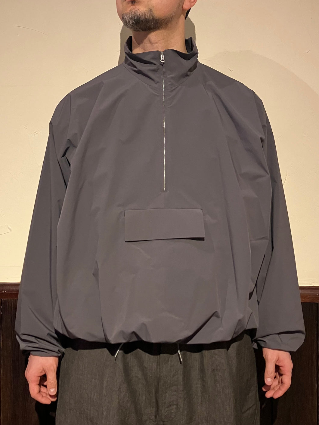 872627 ナイロンストレッチ スタンドカラーブルゾン – HAVERSACK