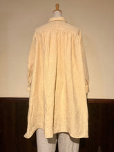 Load image into Gallery viewer, Women&#39;s 622408 リネンダンガリーオーバーサイズシャツ
