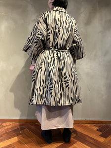 Women 372500 ブラッシュジャガード アシンメトリーコート