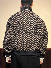 画像をギャラリービューアに読み込む, 472528  直営店別注　ビッグヘリンボーン　ノーカラーブルゾン
