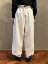 画像をギャラリービューアに読み込む, Women 462531　バランサーニット　クロップドワイドパンツ
