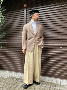812500 　ルーズフィット　ハイネックシャツ