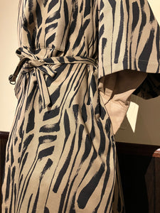Women 372500 ブラッシュジャガード アシンメトリーコート