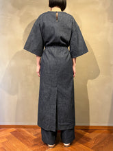 이미지를 갤러리 뷰어에 로드 , Woman's 652622 8.5オンス ライトデニム 五分袖ロングワンピース
