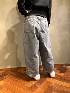 Women 462501 ワイドテーパード　ブラックデニムパンツ